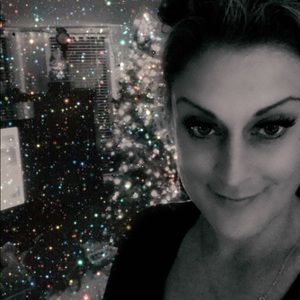 Meet your Posher, Angie